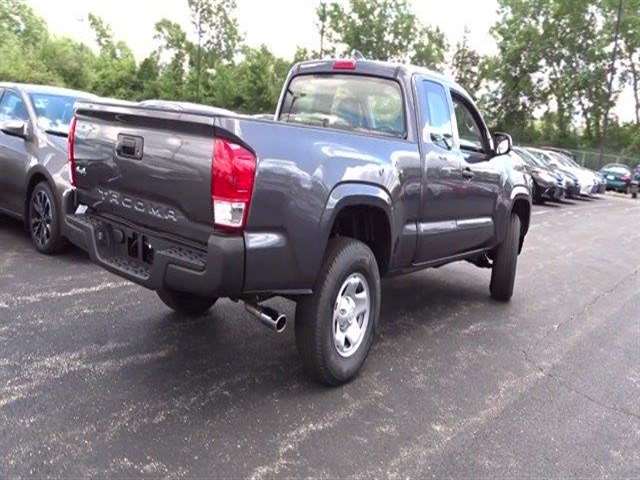 Toyota Tacoma 2017 photo 33